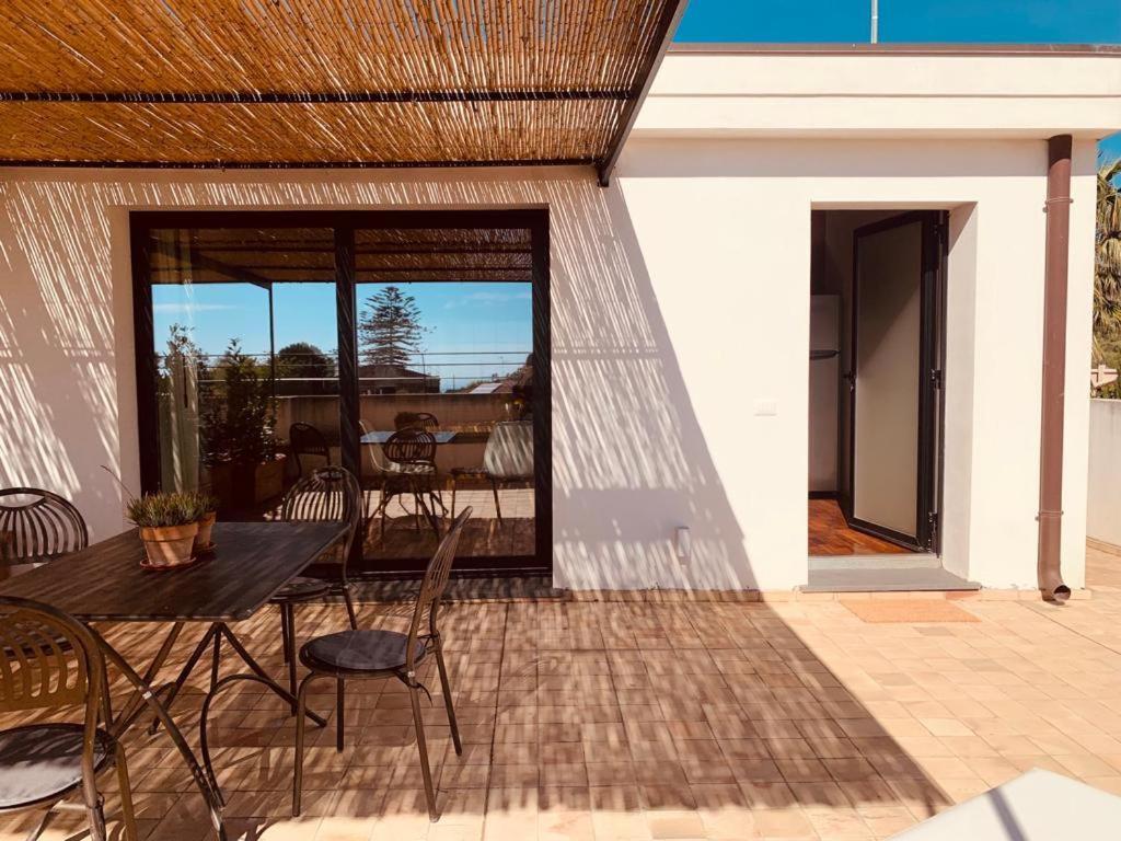 Petrasicula Apartment Aci Trezza Luaran gambar